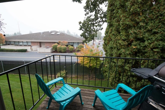 Oak Tree Apartments Vancouver WA Apartment Finder